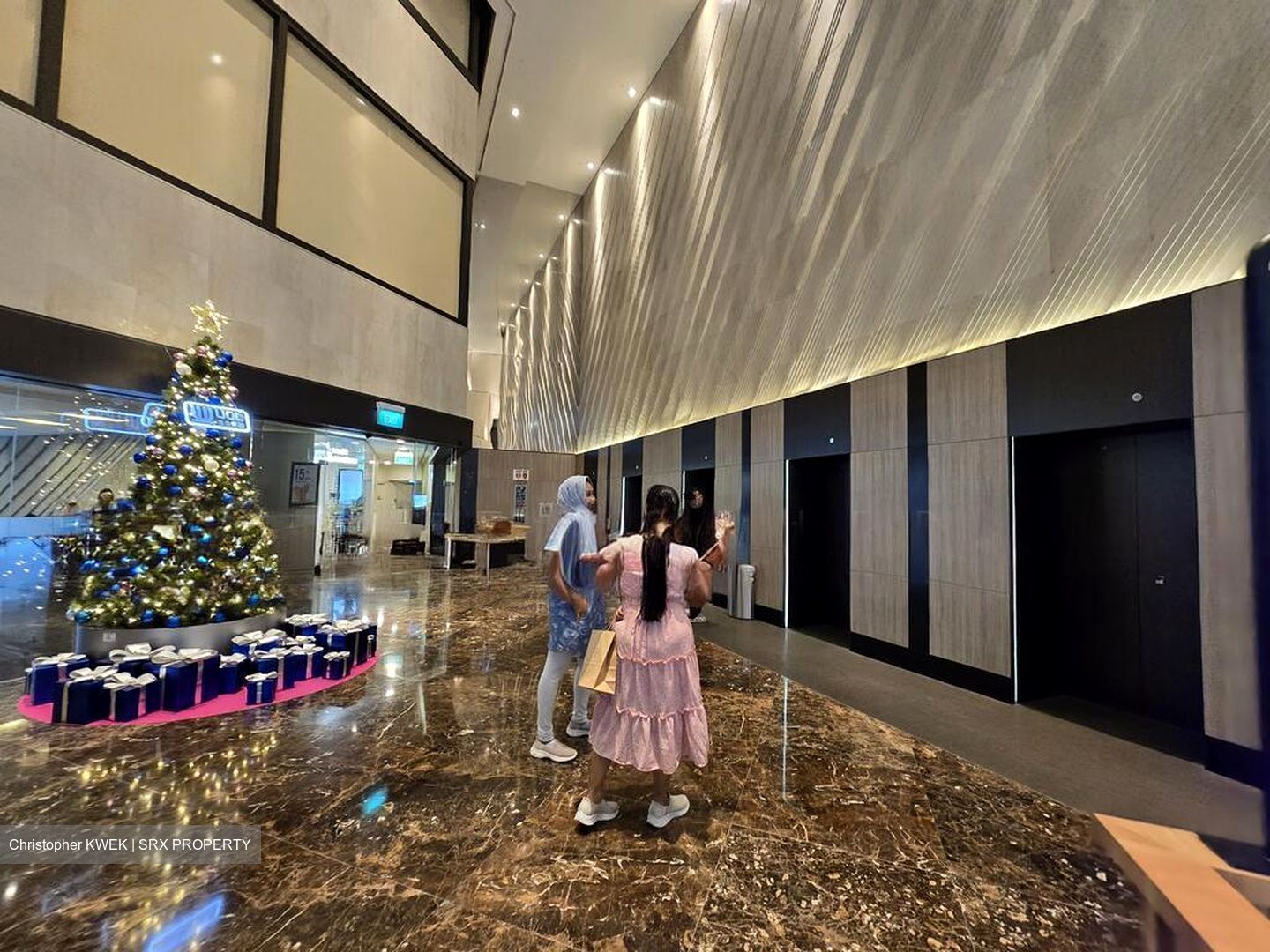 United Square (D11), Office #618740461